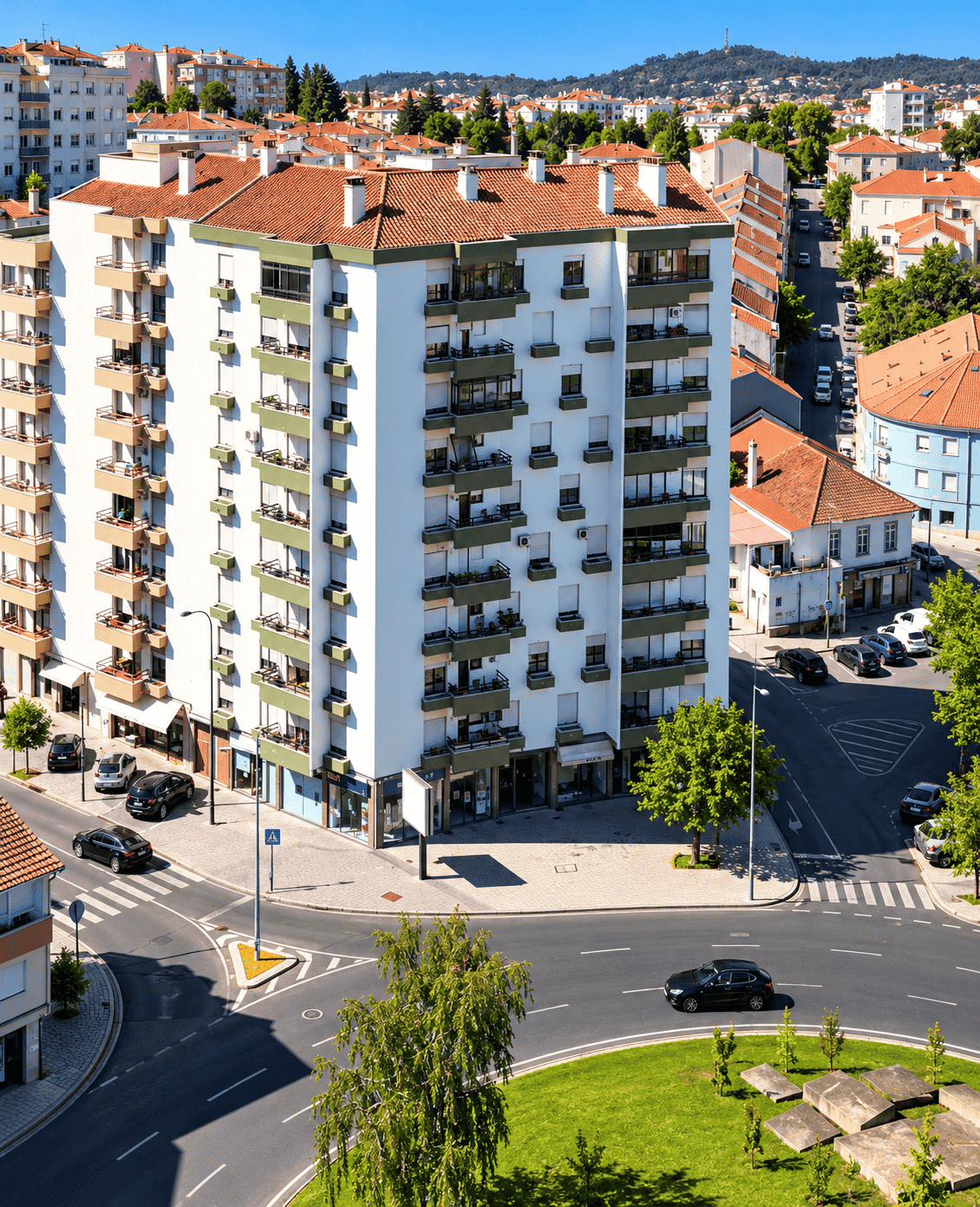 Edifício junto à Rotunda Europa